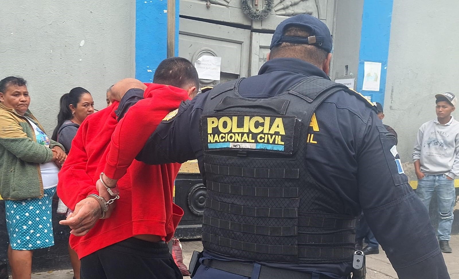 Persecuci&oacute;n y disparos al aire: as&iacute; termin&oacute; la fuga de un reo que escap&oacute; de un hospital de Jalapa